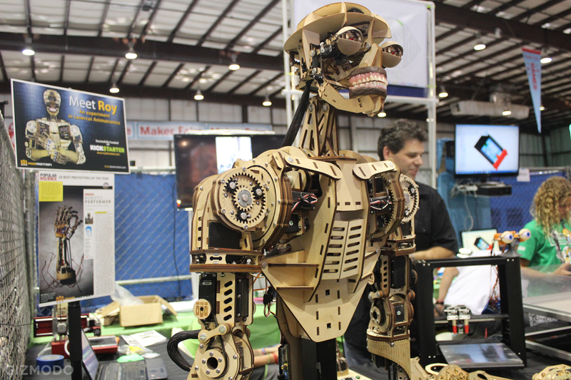 Illustration for article titled Fire-Breathing Robots, Mega Mech Warriors and More at Maker Faire